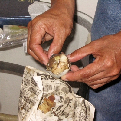 balut egg (400x400)