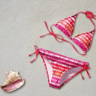 swimsuit and seashell (400x400)